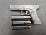 GLOCK G17 GEN 4 9MM LUGER (9x19 PARA) - 1 of 3
