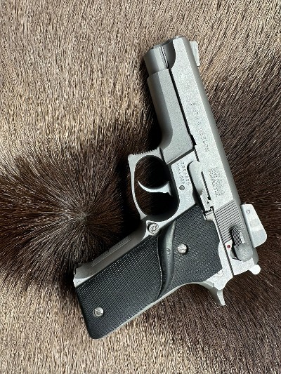 SMITH & WESSON 659 9MM LUGER (9x19 PARA)