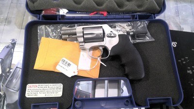 SMITH & WESSON 637-2 Airweight .38 SPL +P