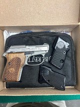 BERETTA USA 3032 TOMCAT .32 ACP - 1 of 2