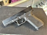 GLOCK 17 GEN 5 9MM LUGER (9X19 PARA) - 2 of 3