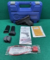 SMITH & WESSON M&P40 COMPACT .40 S&W