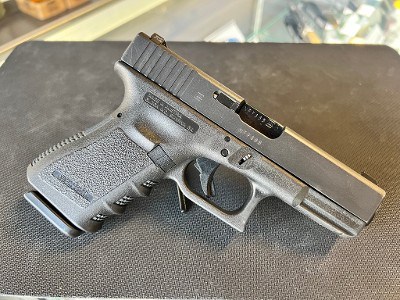 GLOCK G23 Gen 3 .40 S&W