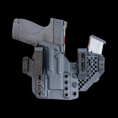 SMITH & WESSON M&P 40 SHIELD WITH TIER 1 HOLSTER .40 S&W