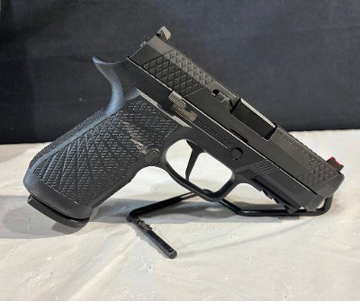 SIG SAUER SIG-WCP320C-9BATS 9MM LUGER (9x19 PARA)