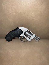 SMITH & WESSON 638 .38 SPL +P - 2 of 2