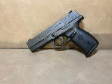 SMITH & WESSON SW9F 9MM LUGER (9x19 PARA) - 1 of 2