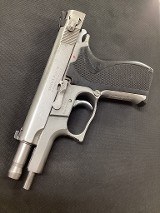 SMITH & WESSON 5906 9MM LUGER (9x19 PARA) - 2 of 3