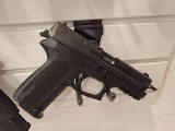 SIG SAUER SP2022 9MM LUGER (9X19 PARA)