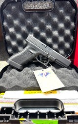 GLOCK 17 Gen 3 9MM LUGER (9x19 PARA) - 2 of 2