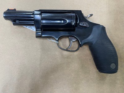 TAURUS The Judge Magnum .45 LC/.410 GA