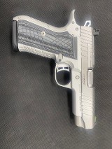 KIMBER KDS9C 9MM LUGER (9X19 PARA) - 1 of 3 KIMBER KDS9C 9MM LUGER (9X19 PARA) - 1 of 3