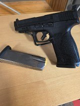 SMITH & WESSON M&P 10MM M2.0 10MM - 1 of 3