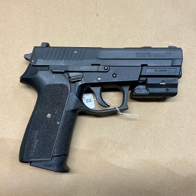 SIG SAUER SP2022 9MM LUGER (9x19 PARA)