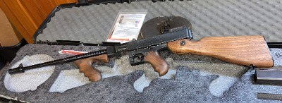 AUTO-ORDNANCE Model of 1927a1 thompson .45 ACP