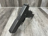 GLOCK 23 GEN 4 40 Smith & Wesson - 3 of 3