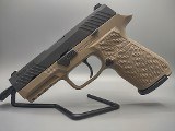 SIG SAUER P320 wilson combat 9MM LUGER (9x19 PARA) - 2 of 3