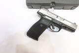 RUGER SR9 9MM LUGER (9x19 PARA) - 2 of 3