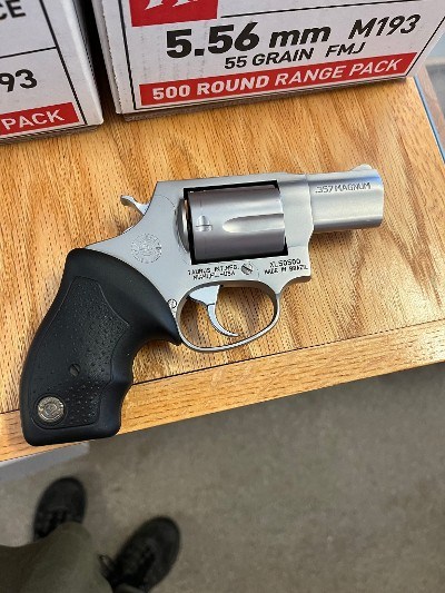TAURUS 605 .357 MAG