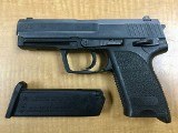 HECKLER & KOCH USP .40 S&W - 1 of 3