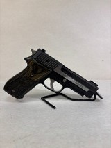 SIG SAUER P220 EQUINOX
.45 ACP - 1 of 3 SIG SAUER P220 EQUINOX
.45 ACP - 1 of 3