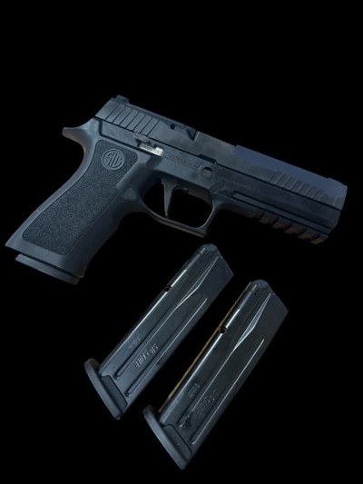 SIG SAUER P320 FULL SIZE 9MM LUGER (9x19 PARA)