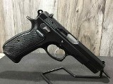 CZ CZ 75 B .40 S&W - 2 of 3