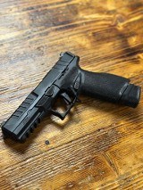 SPRINGFIELD ECHELON 9MM LUGER (9X19 PARA) - 1 of 2
