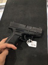 SPRINGFIELD ARMORY XD-9 sub compact 9MM LUGER (9x19 PARA) - 2 of 3