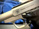 SMITH & WESSON SW22 VICTORY .22 LR - 3 of 3