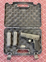 SIG SAUER SP2022 9MM LUGER (9x19 PARA)