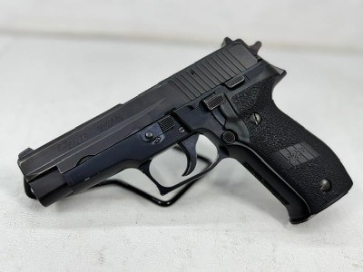 SIG SAUER P226 9MM LUGER (9x19 PARA)