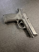 SMITH & WESSON M&P 40 .40 S&W - 3 of 3