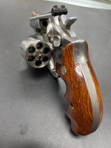 SMITH & WESSON 66-2 .357 MAG - 2 of 3