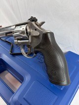 SMITH & WESSON617 .22 LR - 3 of 3