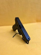 GLOCK G22 GEN 5 .40 S&W - 3 of 3