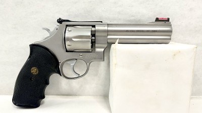 SMITH & WESSON 625-3 .45 ACP