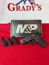 SMITH & WESSON M&P 9 M2.0 9MM LUGER (9x19 PARA) - 1 of 3