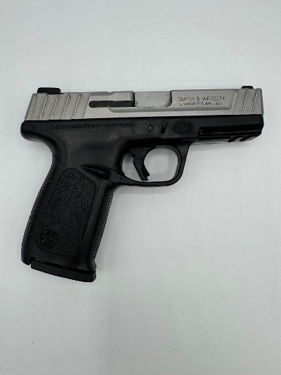 SMITH & WESSON SD9 VE 9MM LUGER (9x19 PARA)