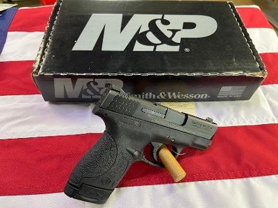 SMITH & WESSON M&P 9 SHIELD 9MM LUGER (9X19 PARA)