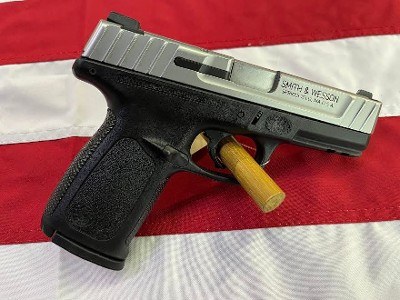 SMITH & WESSON SD9 VE 9MM LUGER (9x19 PARA)