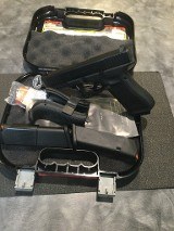 GLOCK 17 GEN 5 9MM LUGER (9X19 PARA) - 1 of 3