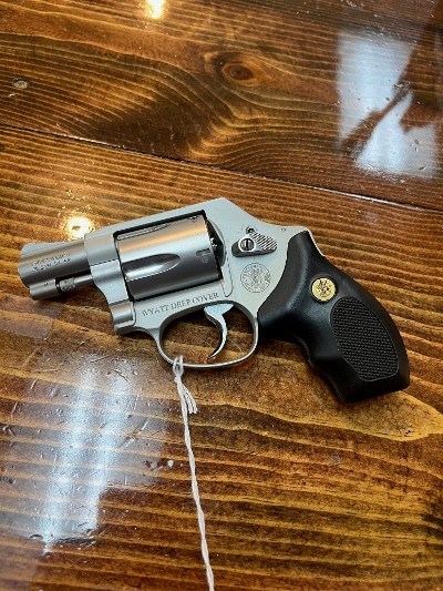 SMITH & WESSON 637-2 Waytt deep cover .38 SPL +P