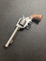 RUGER NEW MODEL SINGLE-SIX .22 LR - 1 of 3