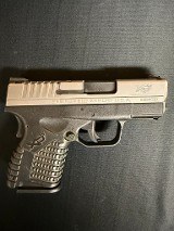SPRINGFIELD ARMORY XDS 3.3 .45 ACP - 2 of 3