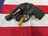 RUGER LCR .38 SPL - 2 of 3