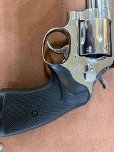 SMITH & WESSON 586 .357 MAG - 2 of 3