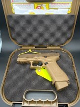 GLOCK G-19X 9MM LUGER (9x19 PARA) - 1 of 3 GLOCK G-19X 9MM LUGER (9x19 PARA) - 1 of 3