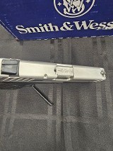 SMITH & WESSON SD40 VE .40 S&W - 3 of 3