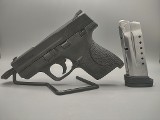 SMITH & WESSON M&P 9 SHIELD 9MM LUGER (9x19 PARA) - 1 of 3